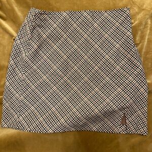 NWT Abercrombie mini-skirt